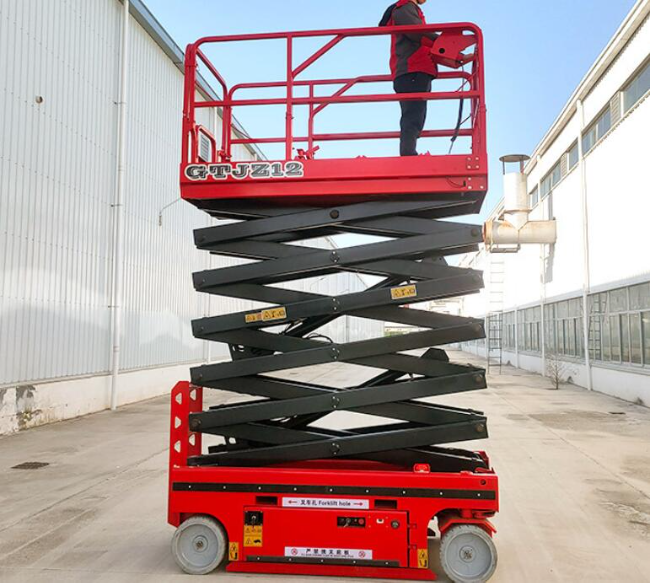 富锦自行走移动式升降机