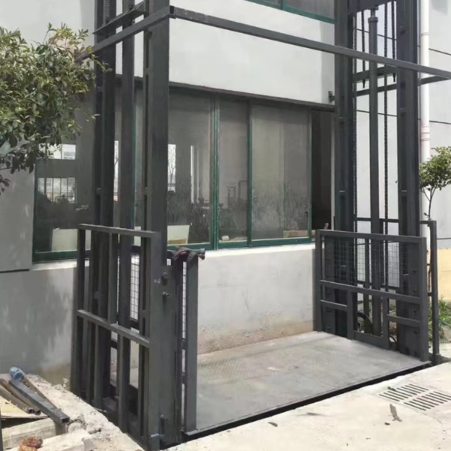 富锦5吨室外升降货梯